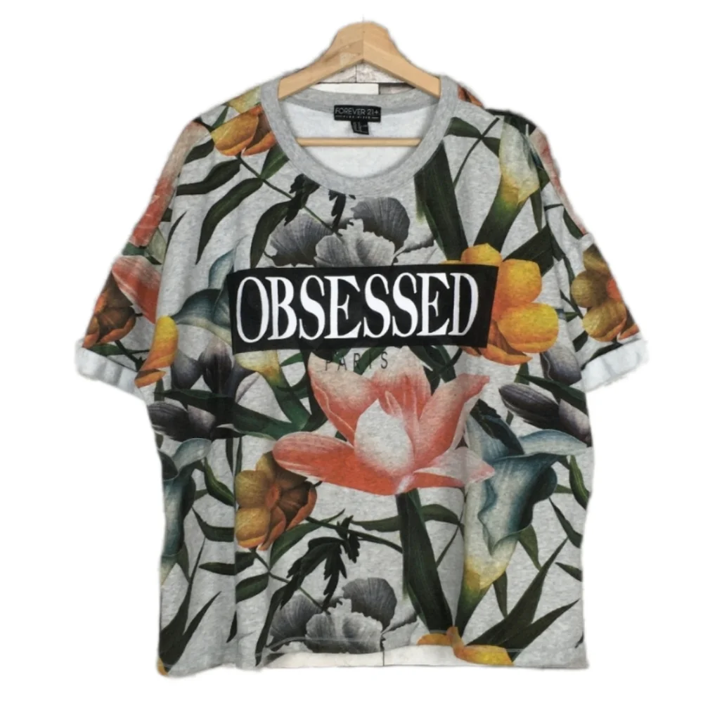 Forever 21+ Floral Graphic Print Crew Neck Shirt Size 2X - Picture 2 of 6